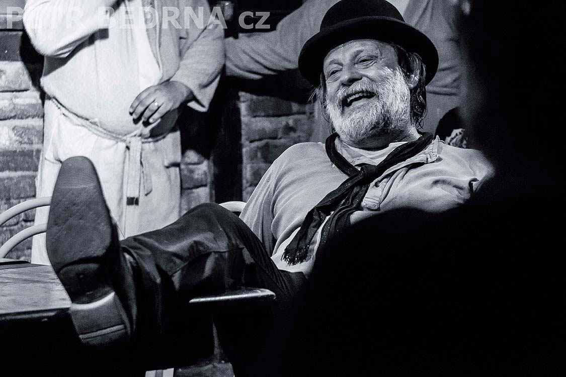 Jiří Hrdina, Balbínka, Přelet nad kukaččím hnízdem, Praha, divadlo, improvizace, Česko