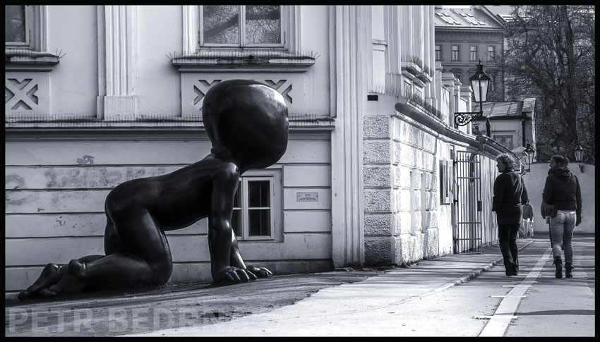 David Černý, Miminka - neohlížet, Praha - Kampa, Babies, Mimina, Batolata, sochy, park, street foto