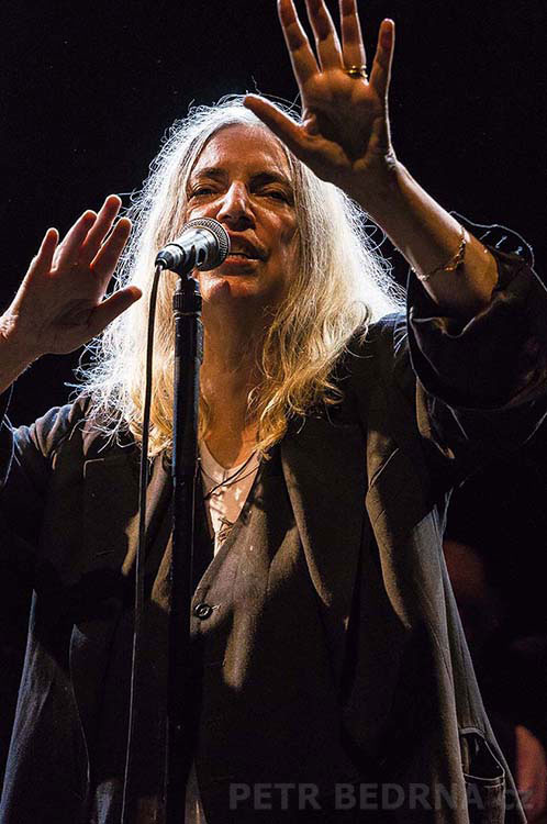 Patti Smith, Divadlo Archa 5.8.2015, Praha, koncert, hudba, improvizace, Česko