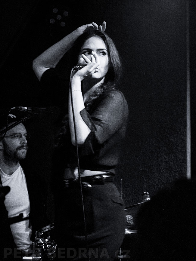 Vera Sola, Fitzroy club Berlín, 16.04.2024, koncert, hudba, improvizace, Německo