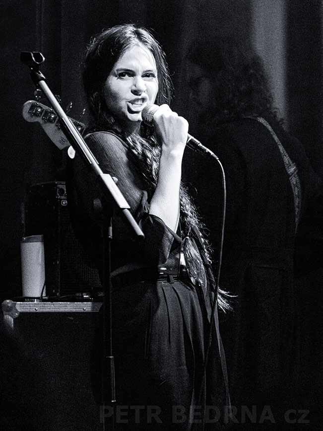 Vera Sola, Fitzroy club Berlín, 16.04.2024, koncert, hudba, improvizace, Německo