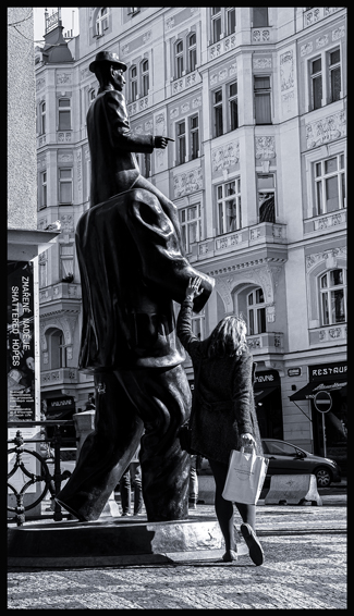 Pomník Franze Kafky 2, Španělská synagoga, Jaroslav Róna, Praha