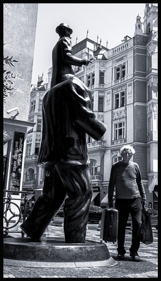 Pomník Franze Kafky, Španělská synagoga, 2015, Jaroslav Róna, Praha(3)