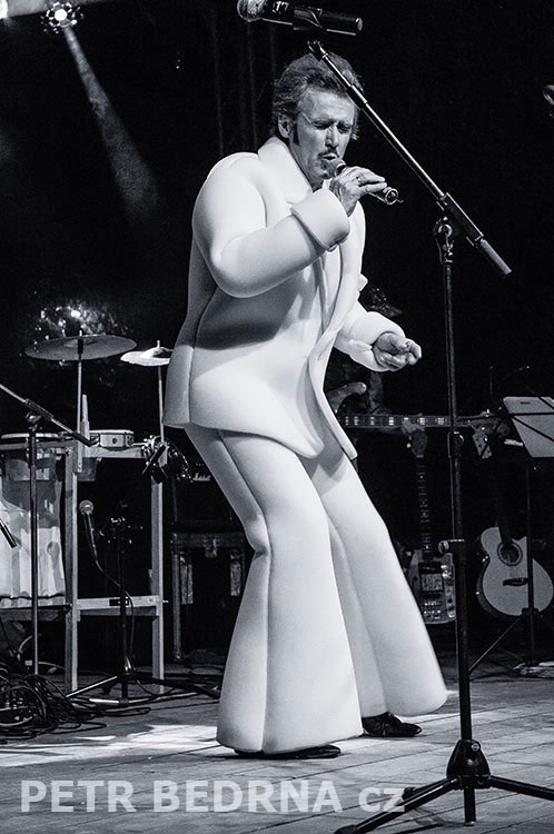 M.T.O. František Skála, Klášter sv. Anežky České, hudba, parodie improvizace, Česko