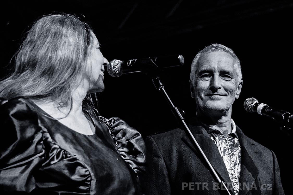 MTO Jana Hanáková, Tomáš Hanák, Klášter sv. Anežky České, hudba, parodie improvizace, Česko