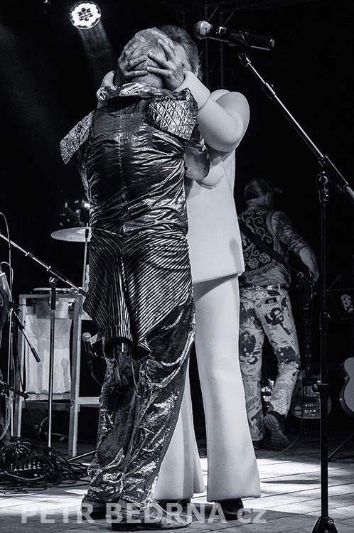 M.T.O. Tomáš Hanák, František Skála, Klášter sv. Anežky České, hudba, parodie improvizace, Česko