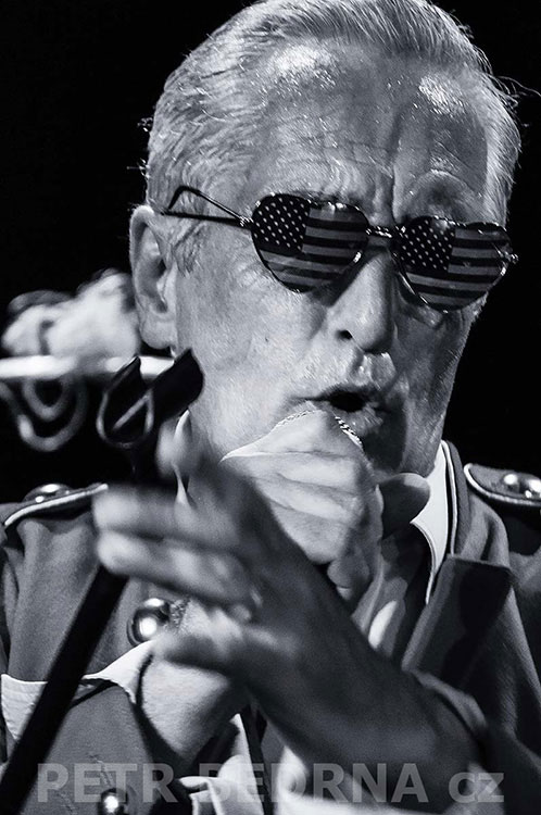 Tomáš Hanák, Dobeška, MTO, Dobeška 27.6.2017, hudba, parodie improvizace, Česko