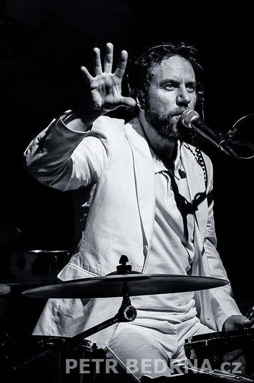 Milan Cais, Divadlo Archa 18.2.2018, hudba, performace, improvizace, Česko