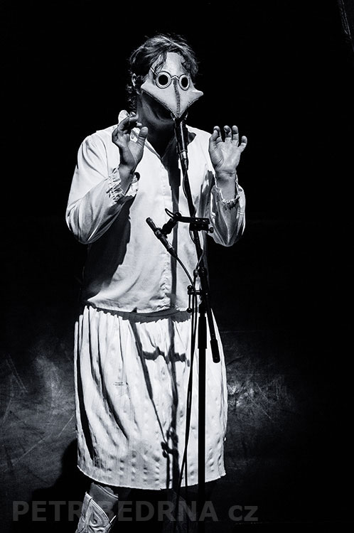 Petr Nikl, Divadlo Archa 19.2.2018, hudba, performace, improvizace, Česko