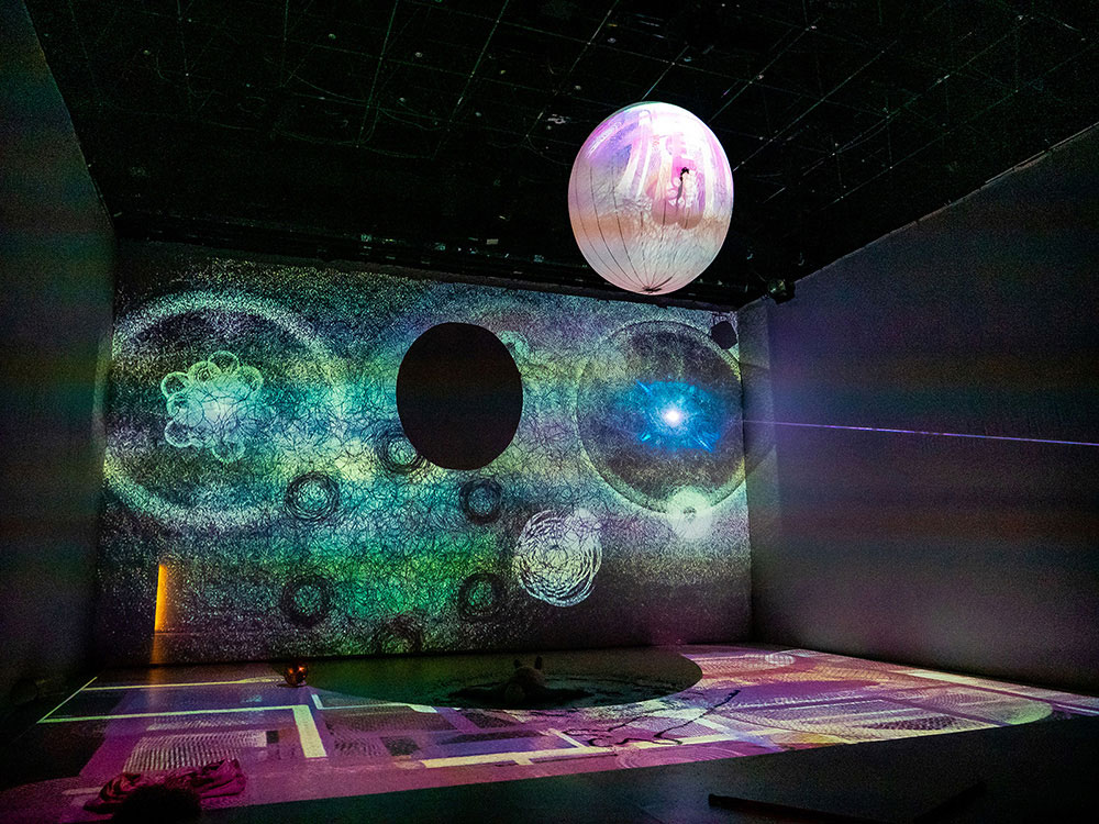 Petr Nikl, Žlutá tma, Divadlo Archa 19. a 20.1.2019, hudba, performace, improvizace, Česko