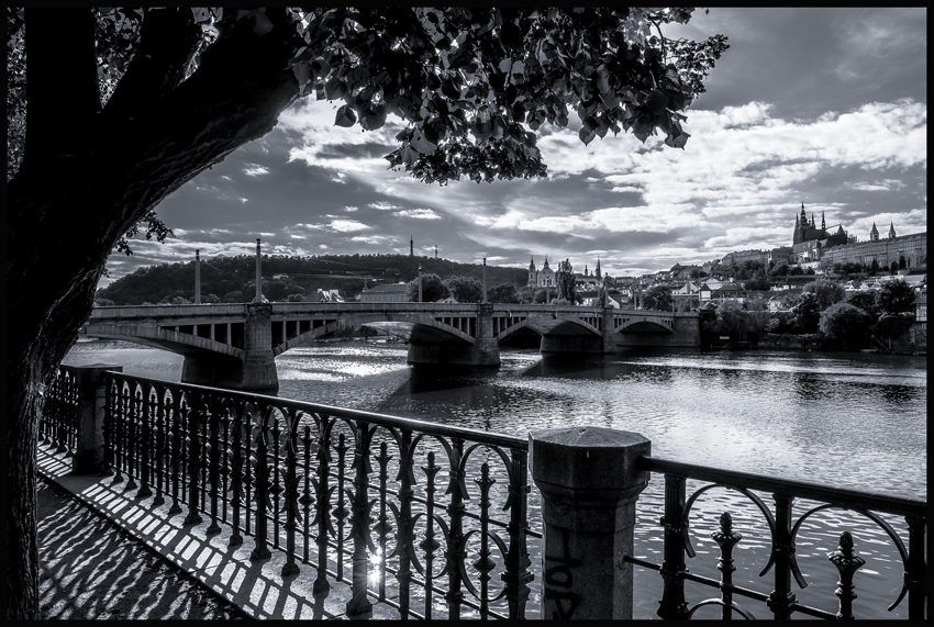 Hradčany, Mánesův most, Vltava, Pražský hrad, Praha
