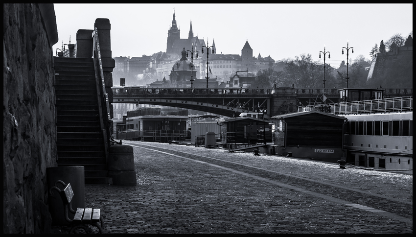 Pražský hrad, Vltava, Čechův most, Dvořákovo nábřeží, Praha