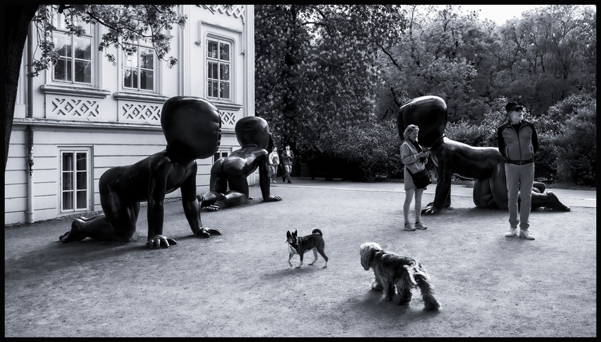 Miminka - David Černý, Kampa, Praha(4)