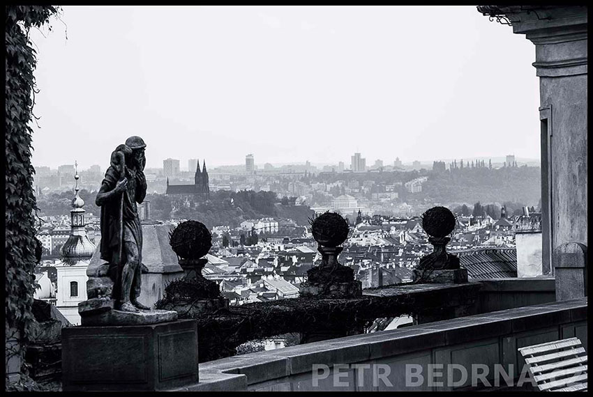 Socha Dobrého pastýře - Josef Kalvoda, Rajská zahrada, Pražský hrad, Praha