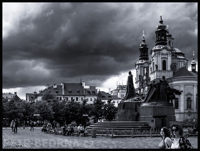 Pomník mistra Jana Husa, Praha, Staroměstské náměstí, street foto, kostel, historické budovy, historická památka, Česko