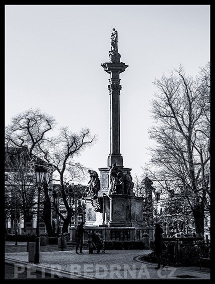 Mariánský morový sloup, Hradčanském náměstí, Praha, Praha