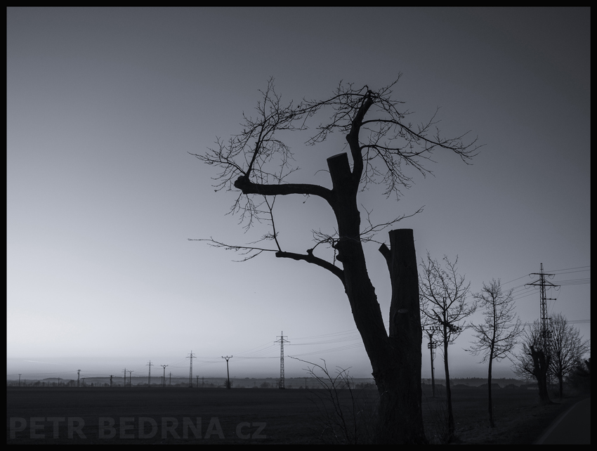 Západ slunce, Středokluky