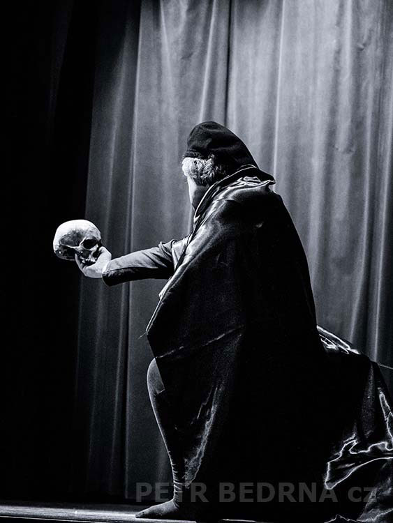 Tros Sketos, Hamlet - být či nebýt, Palác Akropolis, Fr. Skála, Aleš Najbrt, Jaroslav Róna, Česko