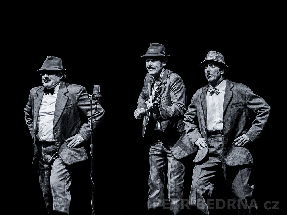 Tros Sketos, Rozesmátí strejcové, Divadlo Archa, 9.12.2023, Fr. Skála, Aleš Najbrt, Jaroslav Róna, Česko