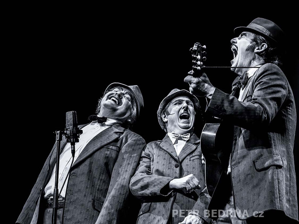 Tros Sketos, Rozesmátí strejcové, Cha! Cha!, Palác Akropolis, Fr. Skála, Aleš Najbrt, Jaroslav Róna, Česko